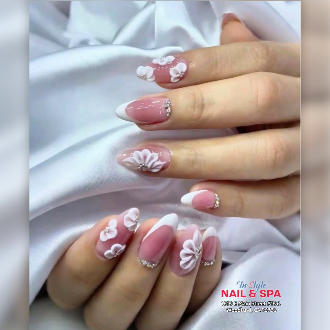 In Style Nails & Spa